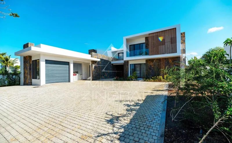 Villa moderne avec Vue sur le Golf