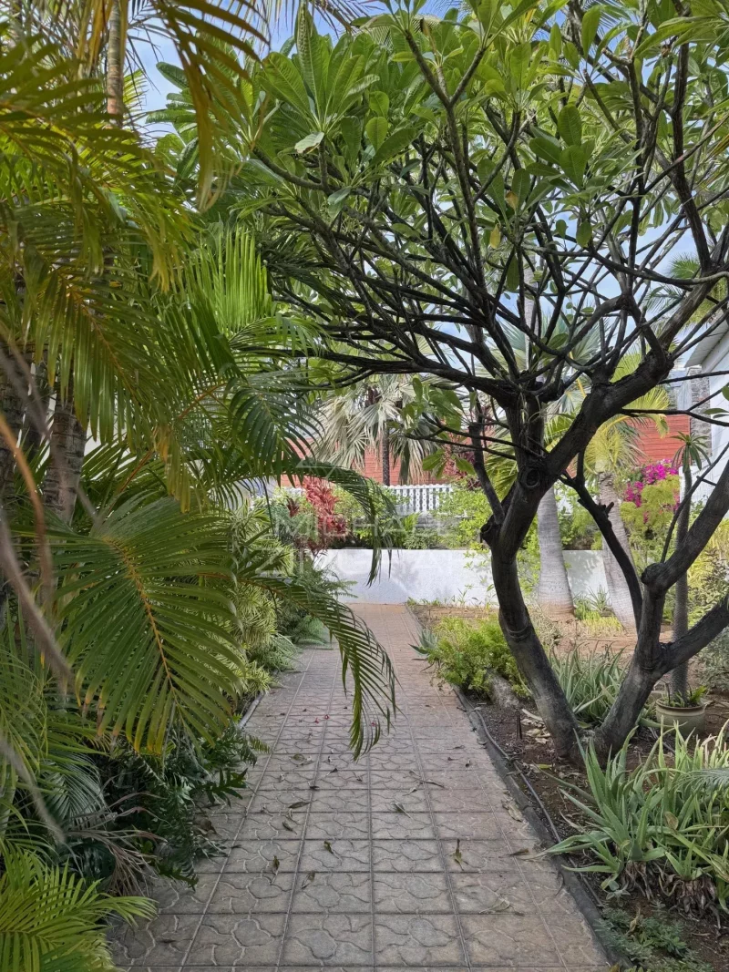 Villa d’Exception avec Vue Mer à Saint-Gilles-les-Bains